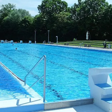 Rosen Und Rosse * ツヴァイブリュッケン